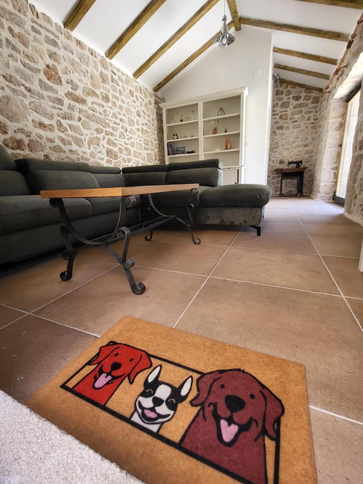 维耶拉克Stone House Knezevic别墅 外观 照片